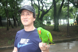 앵무새 트롯트가수 