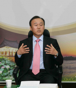 음해 유인물 누가 뿌렸나?