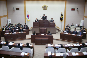 경상북도의회 “일본 제국주의 망령 규탄”