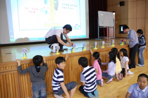 “재미있게 실험하며 과학원리 배워요”