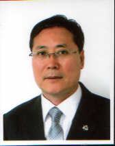 외유내강형 투철한국가관의 소유자