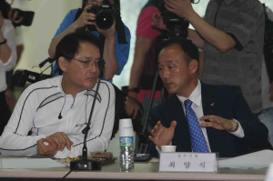 유인촌 문화체육관광부 장관