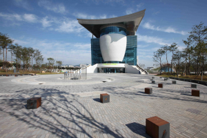 경주예술의 전당 6일 역사적인 개관