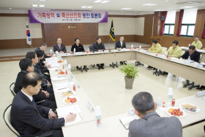 유정복 장관 경주서 구제역 방역ㆍ축산선진화 의견 청취