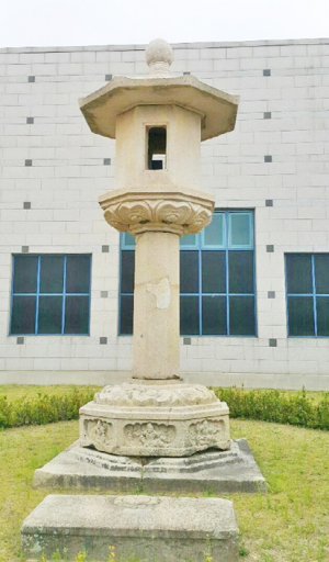 [139]경주에 남아있는 석등(石燈)-석등과 석등 부재, 경주 여러 사찰 등에 남아있어