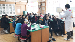 “생활속 지진안전, 지진 미리미리 대비해요!”