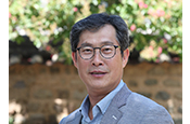 “마음으로 독자와 소통하는 시 쓰겠다”
