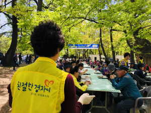 경주 2019 ‘참! 좋은 사랑의 밥차’ 첫 운영 들어가 