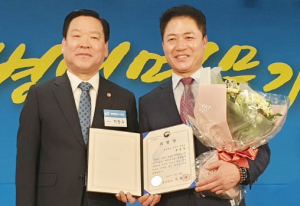 경주시의회 윤병길 의장 가문, ‘병역명문가’ 선정