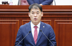 [시정질문]경주지역 실정 맞는 맞춤형 인구증가 시책 수립해야