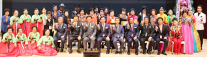 청춘 교복입고 ‘강촌에 살고 싶네’ 부른 이병우 씨 대상