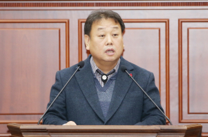 [시정질문]혁신원자력연구단지 두고 ‘날선 공방’