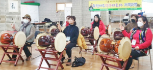 “안무와 함께 즐기는 퓨전가요장구를 아십니까”