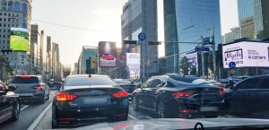 작년에 비해 월등히 진화한 QLED 광고판 아트버타이징, 경주역사 적용할 수 있을까?