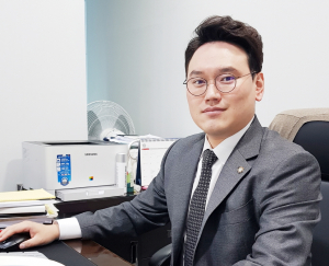 대기만성의 좋은 표본 박명상 변호사, 민·형사 기본, 부동산·조세·보험 관련 사건에 특화