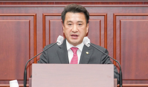 ‘관광산업 발전위한 새로운 정책수립 시급’ 촉구