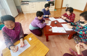 대한노인회 경주시지회  ‘흰꽃떡 비누 만들기’