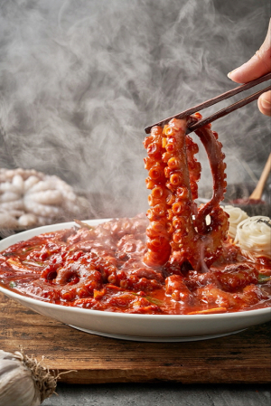 경주로 온 바다의 보약 ‘바보낙지’