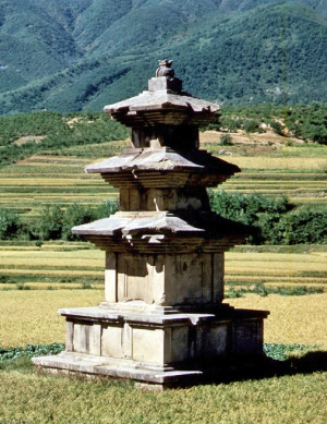 [전인식 시인의 경주인문학산책] 물속의 절, 고선사지<高仙寺址>