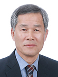 ‘경주 동부동 은행나무’는 존재감을 뽐내야