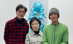 청담동 갤러리에 꽃핀 경주 예술의 꽃