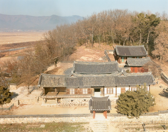 관가정의 전경. 황헌만 사진작가 제공.