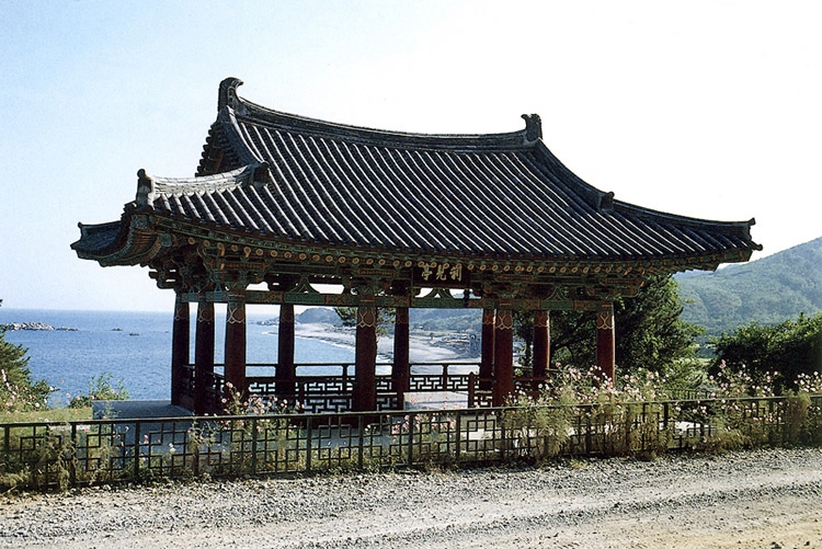 이견대 전경. <사진=국가유산청>