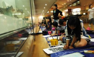 ‘2015드로잉 경주 한국·프랑스 작가 경주를 그리다’전
