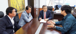 정수성 의원 메르스 관련 병원 등 잇단 방문, 의료진에 감사표현
