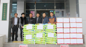 충효교회, 성탄절 맞아 이웃사랑 전달