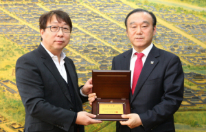 최양식 시장, 한국도로공사로부터 감사패 받아