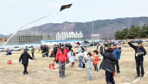 가장 높이, 가장 멀리 날아라