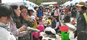 “매월 둘째주 토요일에 만나요”