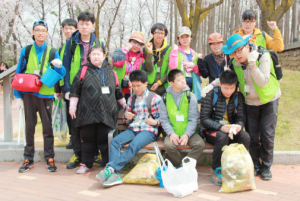 환경정화 활동으로 지역 사랑 실천
