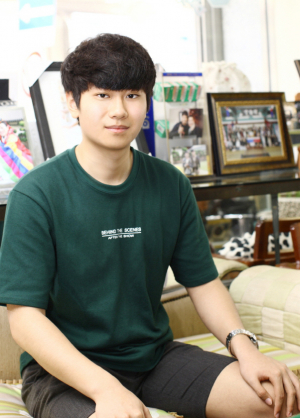 “세계인의 사랑 받을 수 있는 자동차 디자이너 되고 싶습니다”