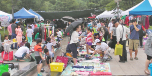 “나눔정신이 가득한 벼룩장터로 오세요”