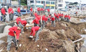 태풍피해복구에 앞장선 해병1사단