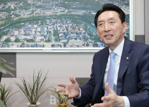 김석기 국회의원을 만나다-“경주가 가진 모든 자원 활용해 균형발전 견인하겠다”