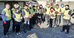 경주경찰서 청렴동아리 ‘서라벌’ , 사랑나눔연탄배달·헌집수리 봉사 앞장