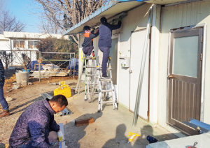 디딤돌봉사단 희망 담은 사랑의 집수리 활동 펴