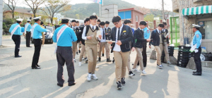 찾아가는 거리상담, 학교 ‘아웃리치’ 운영