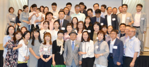 암투병중 삶 되돌아본 담담한 고백, ‘사랑 그 한없는 집착으로부터’