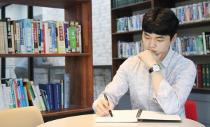 동국대 경주캠퍼스 김동혁 학생, 웹소설 신인작가 멘토링 공모전 수상
