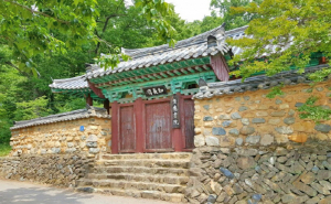 언양 반구서원(盤龜書院)건립과 활성화 배경에 경주 유림 활약 돋보여-포은·한강과 함께 성리학 도통이었던 회재 선생 삼현<三賢>으로 모셔