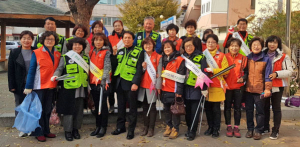 중부동 자율방재단 시내 상가일원서 환경정비활동