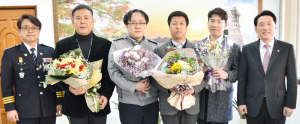 김석기 국회의원, 강도 사건 해결한 경주경찰서 방문 격려