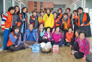 아사녀로타리클럽 불국동 4개 경로당 어르신들 식사 대접