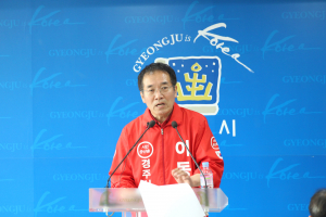경찰 이동우 예비후보 압수수색, ˝음해세력과 싸워 바로 잡겠다“