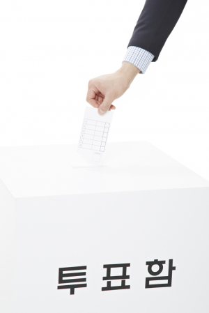 한국당 탈당 무소속 출마 ‘러시’
