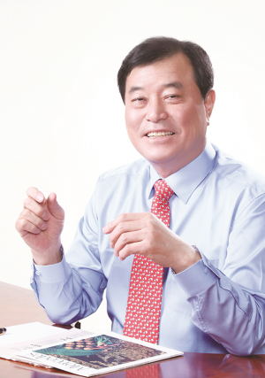 경주시원전범시민대책위원회 이진구 신임 위원장, “한수원 본사 도심권 이전, 서로 합의되면 아직 가능, 역할 다하겠다”